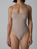 Body lissant en dentelle