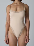 Body lissant en dentelle