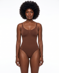 Body Gainant Sculptant Almond - Marron - Face